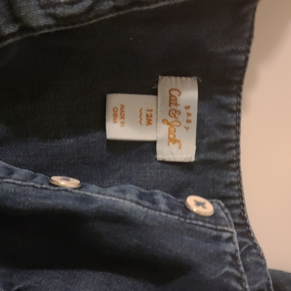 Cat and Jack Denim romper - Picture 2 of 2